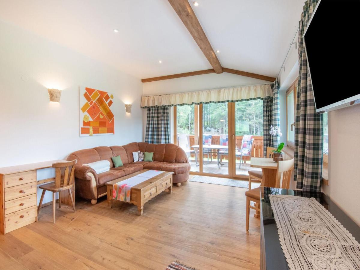 Apartment In Saalfelden Am Steinernen Meer Екстериор снимка