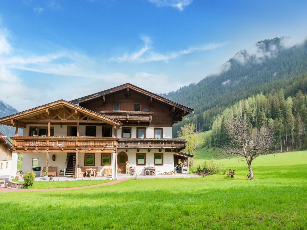 Apartment In Saalfelden Am Steinernen Meer Екстериор снимка